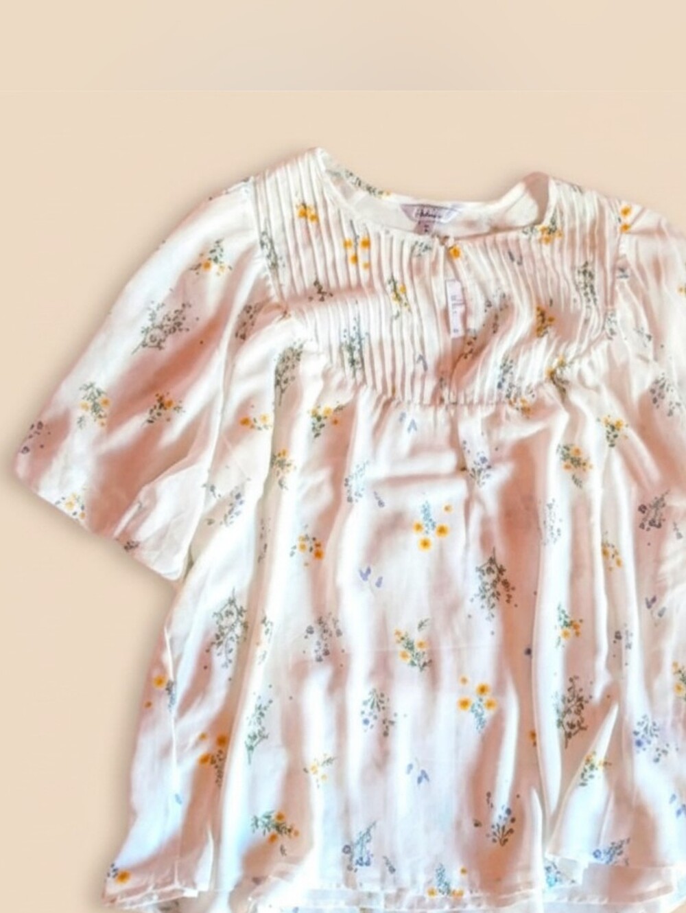 Reitmans size XL white w/flower pattern, BNWT flowy short sleeve blouse - Picture 14 of 14